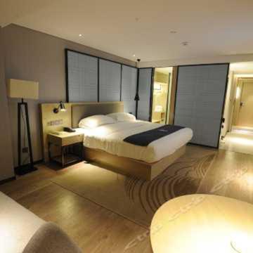 Echarm Hotel Ji'Nan Railway Station Jinan Exterior foto