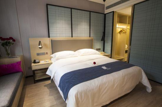 Echarm Hotel Ji'Nan Railway Station Jinan Exterior foto